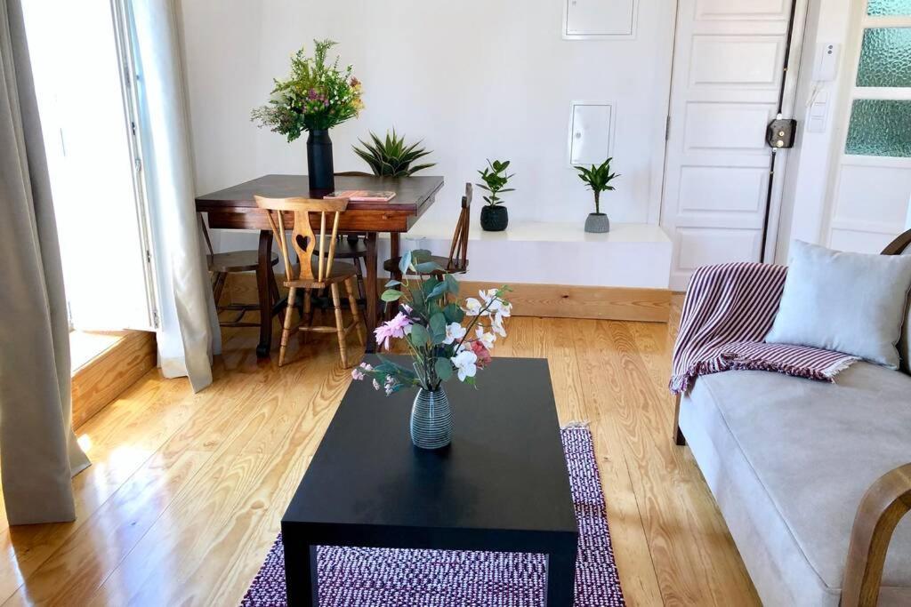 32 Top - Center Of Lisbon Duplex Apartment, Barrio Alto エクステリア 写真